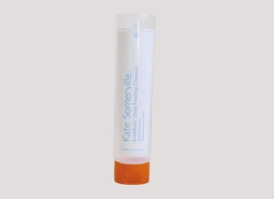 أنبوب مستحضر تجميلي مخصص D40mm مع غطاء Flip و ثقوب على شكل نجمة للتعبئة والإغراء الصديقة للبيئة
